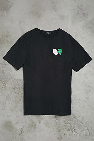 Forever21 Sup Dude Alien Graphic Tee