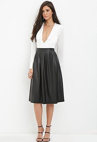 Forever21 Women's  Faux Leather A-line Skirt (black)
