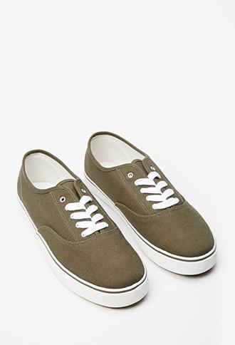21 Men Men's  Classic Canvas Plimsolls (olive)