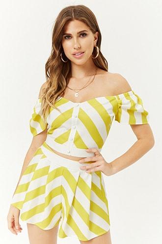 Forever21 Chevron Print Pleated Shorts