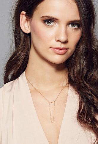 Forever21 Amarilo Carlotta Necklace