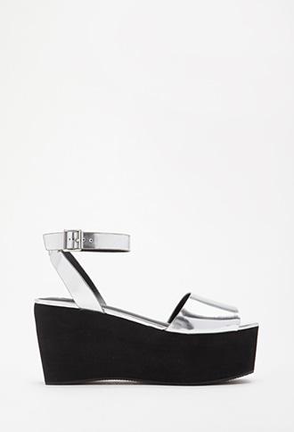 Forever21 Metallic Faux Leather Platform Sandal