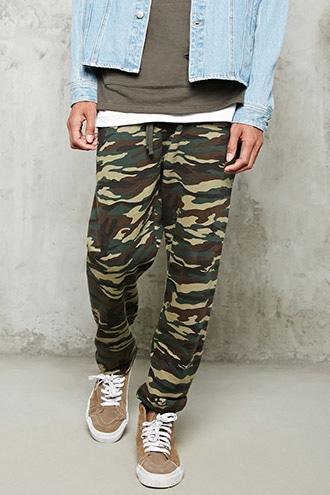 21 Men Men's  Camo Print Sweatpants