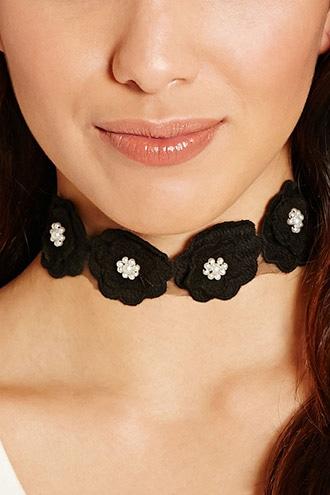 Forever21 Black & Cream Floral Crochet Choker