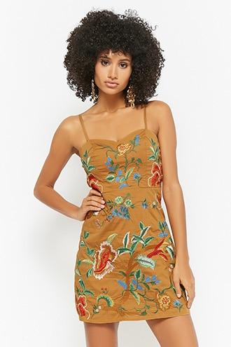 Forever21 Selfie Leslie Embroidered Floral Dress