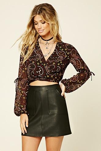 Forever21 Women's  Abstract Tie-hem Crop Top