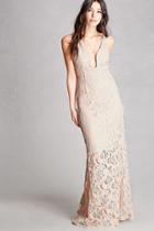 Forever21 Plunging Lace Maxi Dress