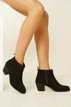 Forever21 Women's  Black Faux Suede Chelsea Booties