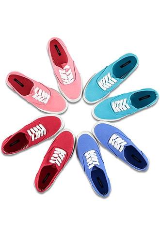 Forever21 Classic Canvas Plimsolls