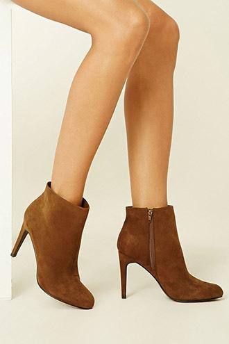 Forever21 Women's  Cocoa Faux Suede Ankle Booties