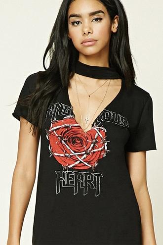 Forever21 Women's  Dangerous Heart Graphic Tee