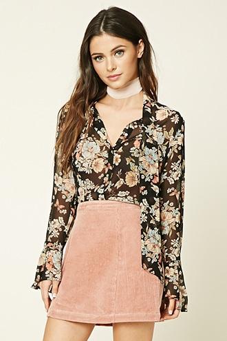 Forever21 Women's Black & Cream Floral Tie-neck Top
