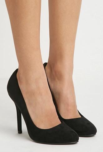 Forever21 Women's  Faux Suede Pumps (black)