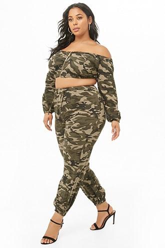 Forever21 Plus Size Camo Print Crop Top & Jogger Set