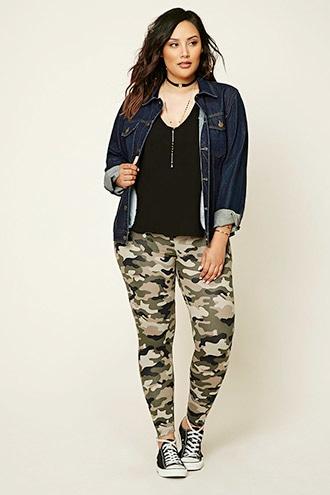 Forever21 Plus Women's  Plus Size Camo Print Leggings