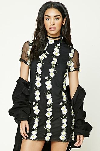 Forever21 Daisy Embroidered Shift Dress