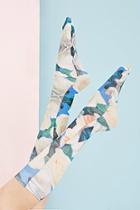Forever21 Women's  Clashist White Rose Socks
