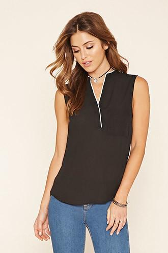 Forever21 Women's  Black Sleeveless Crepe Woven Blouse
