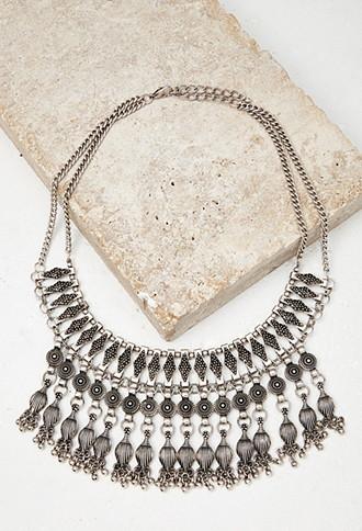 Forever21 Etched Bib Necklace (b.silver)