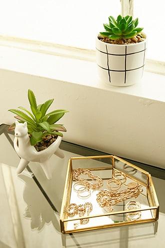 Forever21 Diamond Shape Mirror