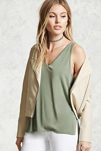 Forever21 Sleeveless Dolphin Hem Top