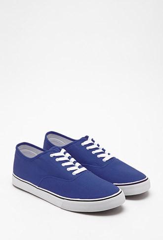 21 Men Classic Lace-up Sneakers