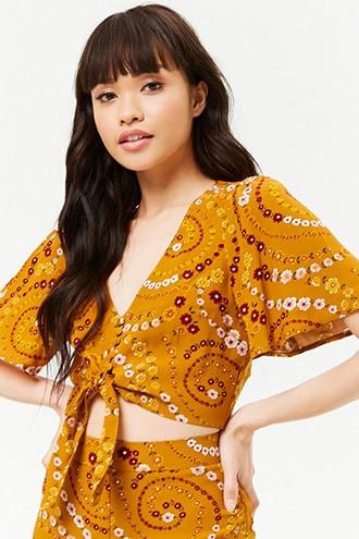Forever21 Floral Button-loop Crop Top