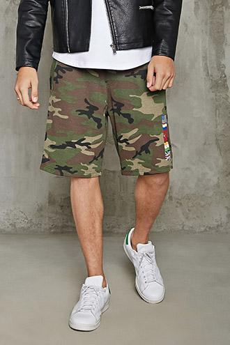21 Men Men's  Multi-flag Camo Print Shorts