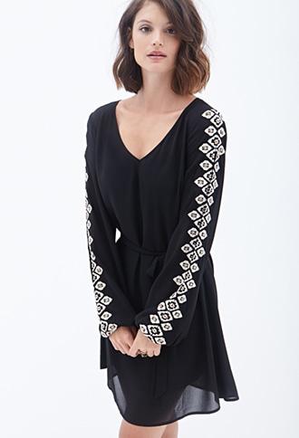 Forever21 Contemporary Geo Cutout-sleeve Shift Dress