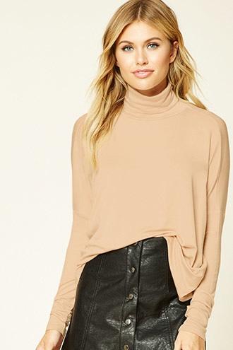 Love21 Women's  Vanilla Contemporary Boxy Turtleneck