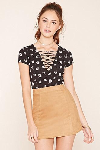 Forever21 Women's  Black & Cream Floral Print Lace-up Top