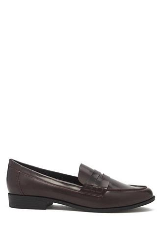 Forever21 Women's  Burgundy Faux Leather Loafers