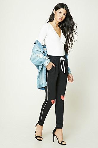 Forever21 Women's  Broken Heart Graphic Sweatpants
