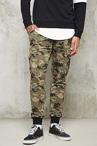 21 Men Men's  Camo Cargo Sweatpants