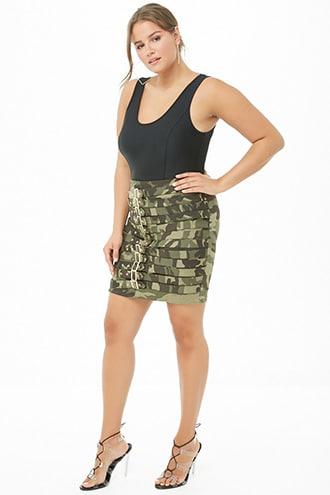 Forever21 Plus Size Camo Caged Buckle Skirt