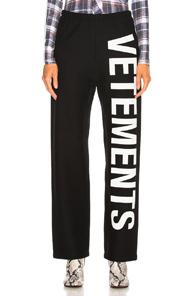 Vetements Logo Sweatpants In Black