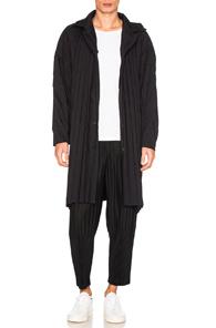 Issey Miyake Homme Plisse Edge Coat In Blue