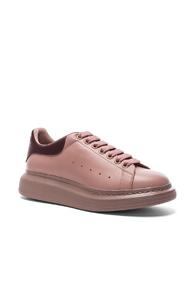 Alexander Mcqueen Leather Platform Low Top Sneakers In Purple