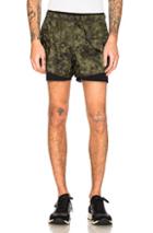 Satisfy Short Distance 3 Shorts In Green,abstract