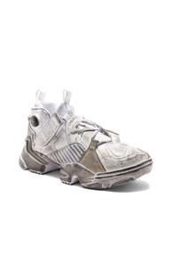 Vetements Genetically Modified Pump Sneakers In White