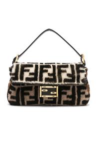 Fendi Logo Print Shearling Baguette In White