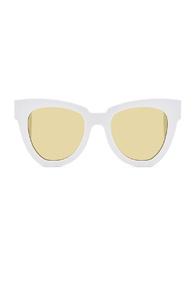 Gentle Monster Laser Sunglasses In White