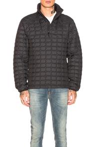 The North Face Thermoball Pullover In Black