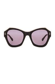 Stella Mccartney Pentagon Sunglasses In Black