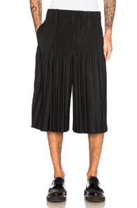 Issey Miyake Homme Plisse Pleats Bottom Shorts In Black
