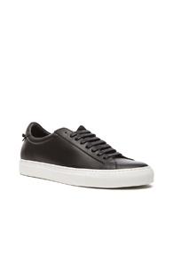 Givenchy Knots Low Top Leather Sneakers In Black