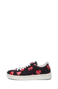 Comme Des Garcons Play Low Top Convas Sneakers In Black,red