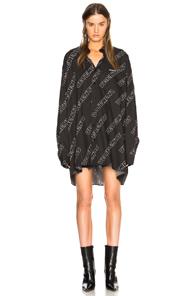 Vetements Oversized Logo Shirt In Abstract,black