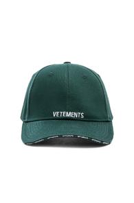 Vetements Logo Cap In Green