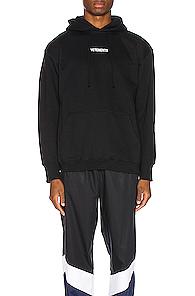 Vetements Logo Hoodie In Black